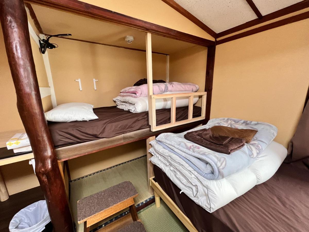 Hostel Murasaki Ryokan تاكاياما المظهر الخارجي الصورة