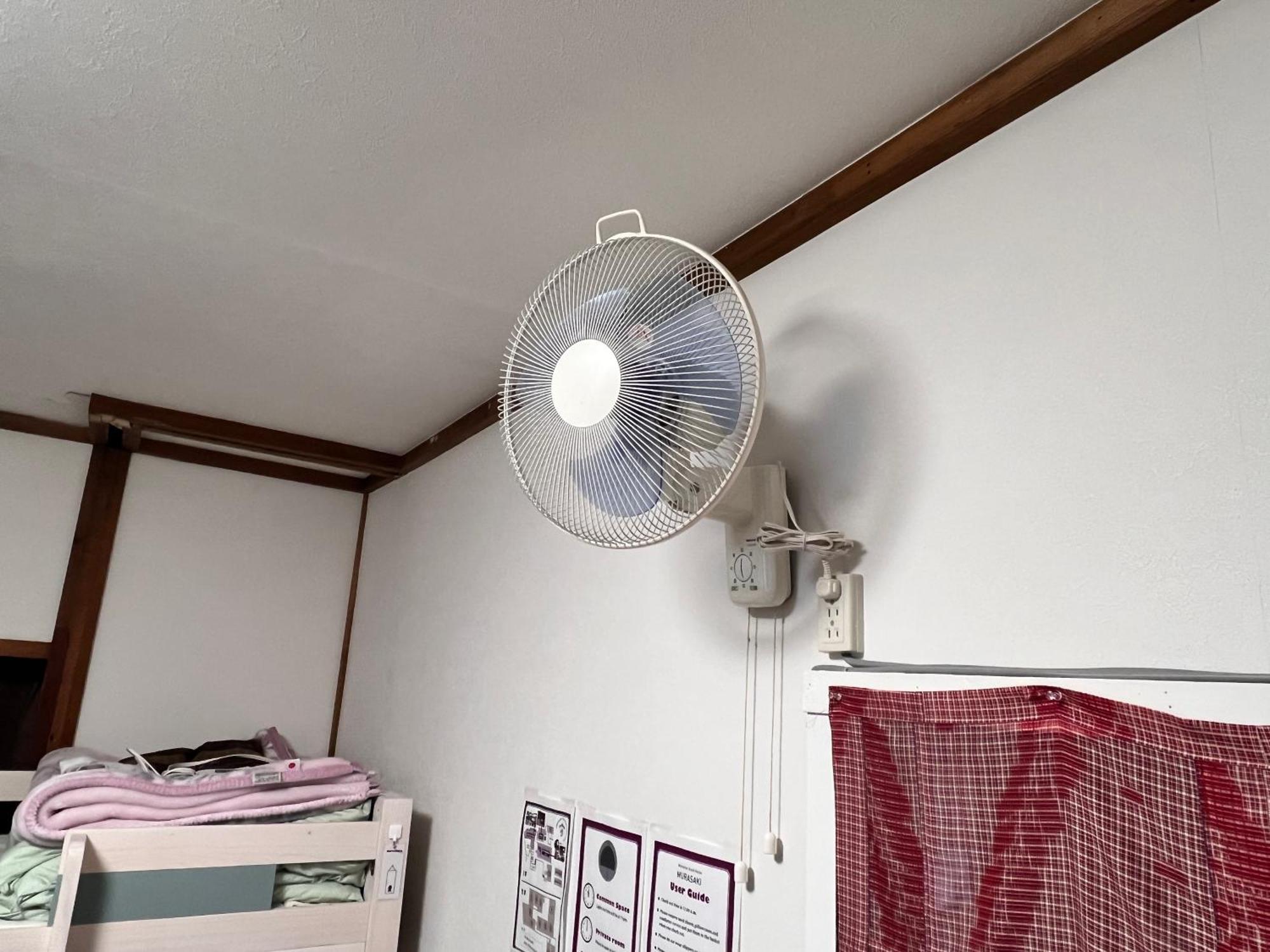 Hostel Murasaki Ryokan تاكاياما المظهر الخارجي الصورة