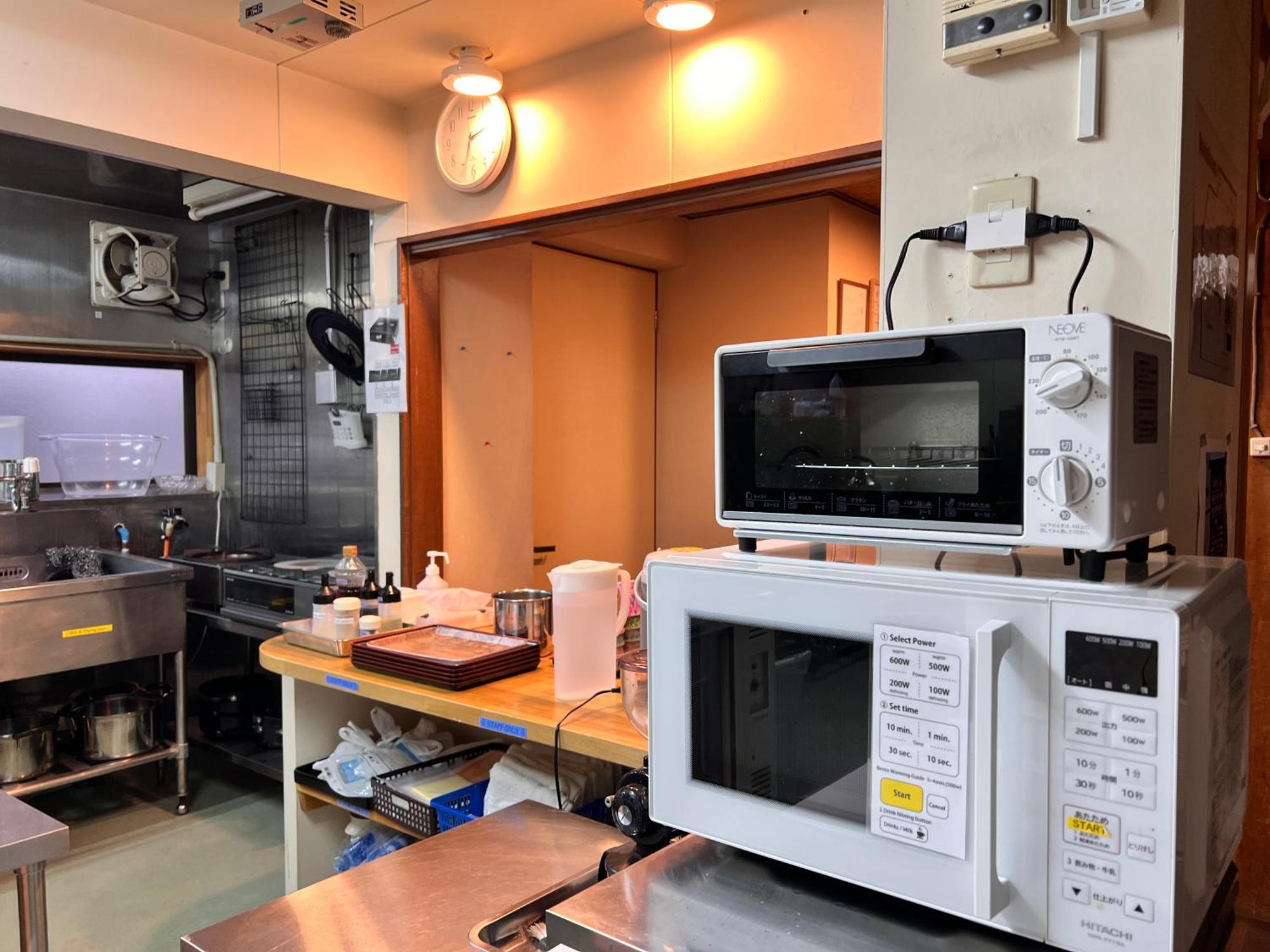 Hostel Murasaki Ryokan تاكاياما المظهر الخارجي الصورة